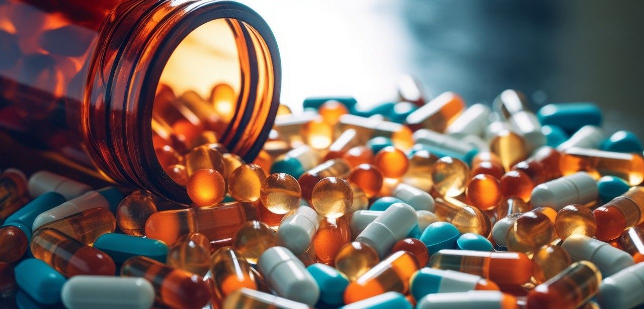 Rekordanstieg: Arzneimittelausgaben der Krankenversicherung erreichen neuen (Foto: AdobeStock - LifeStoryStudio 627493260)