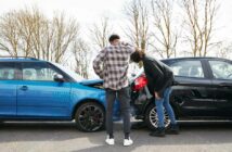 Unfall, Bußgeld, Fahrverbot: Wie der Verkehrsrechtsschutz Ihnen hilft, Ihr Recht durchzusetzen (Foto: AdobeStock - 430556042 Southworks)